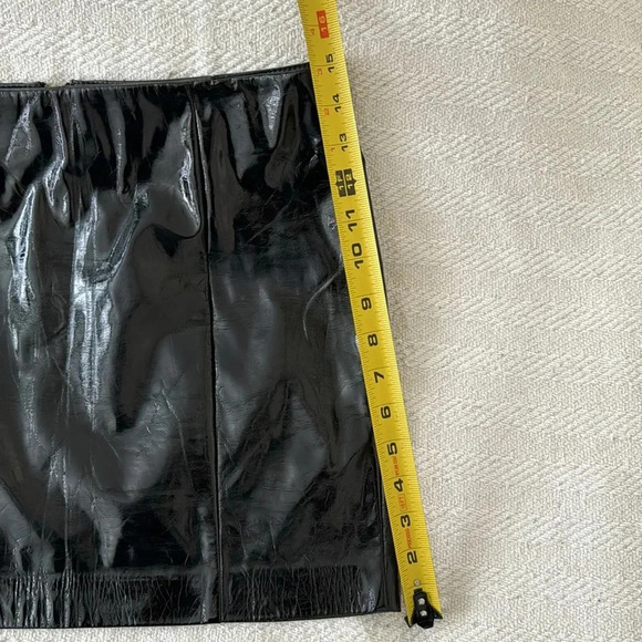 Topshop Shiny Patent Mini Skirt - Picture 4 of 7